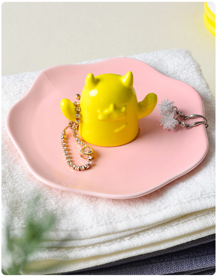 Ceramic-Stoneware-Jewelry-Tray-XQ (8)