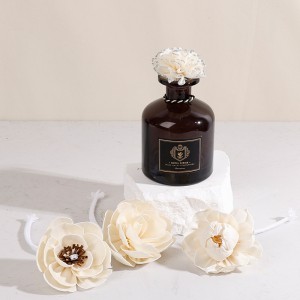 High Quality Handmade Sola Wood Flower Diffuser Dried Flower Reed Diffuser Flower With Cotton Ropo