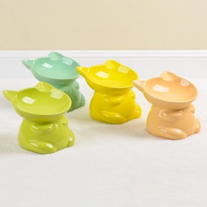 ODM Pet Accessories Glazed Elevated Design Cute Dog Cat Shape Handmade Ceramic Pet Food Bowl